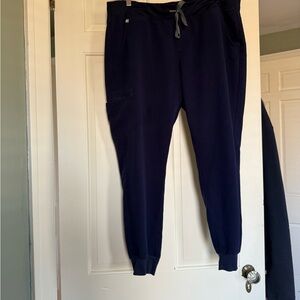 Figs women’s Navy Blue Jogger scrub Pants